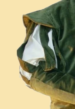 Preview: Landsknechtjacke mit geschlitzten Ärmeln "Brandolf" - grün